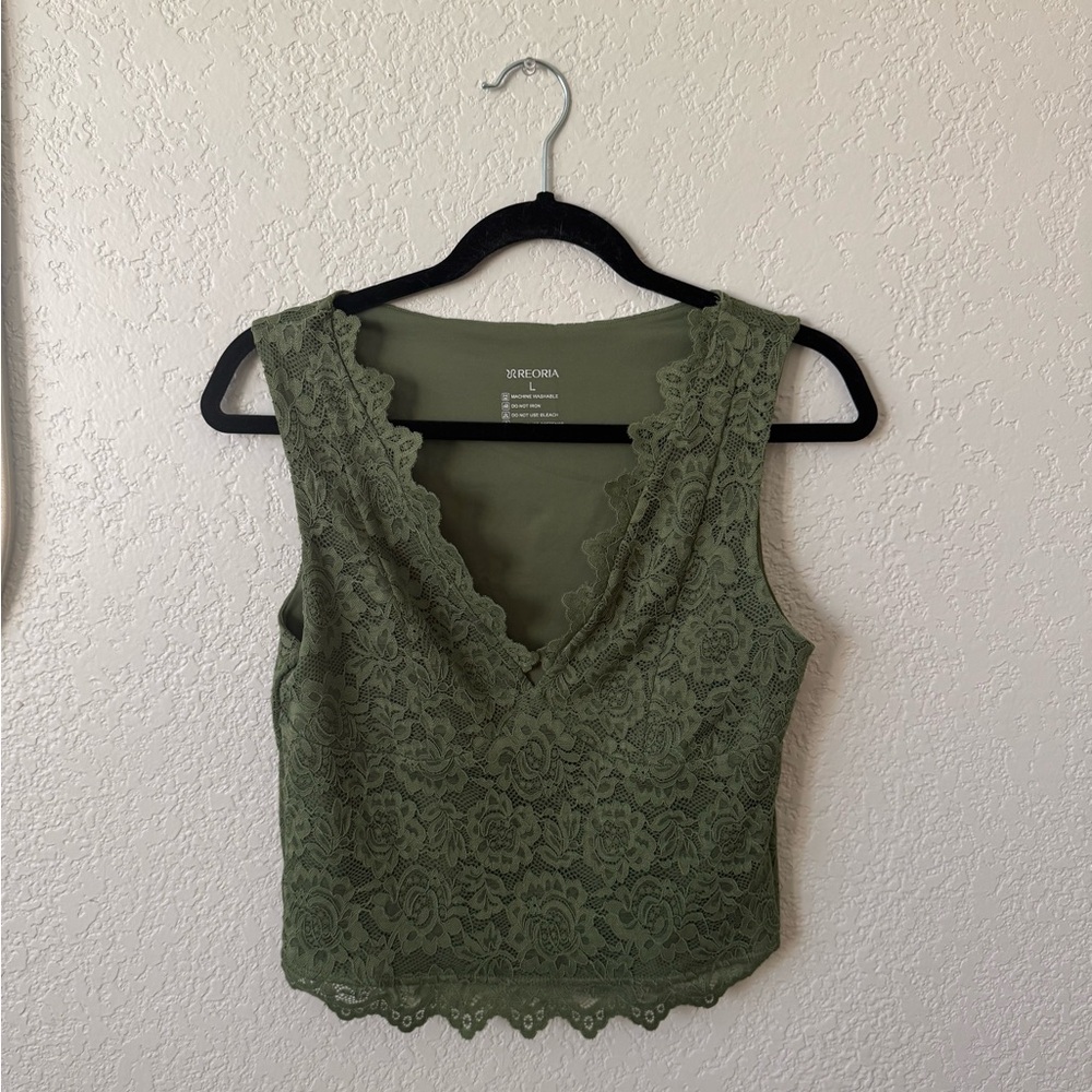 ReoRia Green Embellished Crop Tank Top